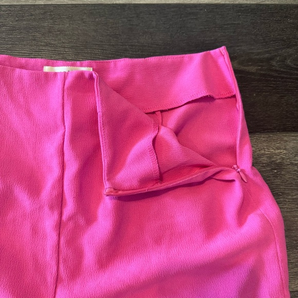 Monteau size Medium Pink High Waisted Scalloped Hem Shorts - Picture 7 of 10